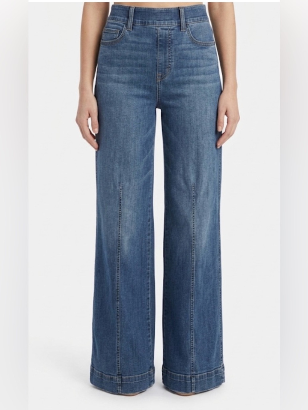 Spanx Front Seam Wide Leg Jean Pull On in Vintage Indigo Size M / 8-10 / 29-31
